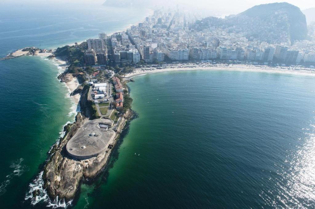 Studio Com Entrada Na Av Atlantica Praia De Copacabana, Proximo De Ipanema, Ar , Wi-Fi E Netflix, Pauloangerami Aa3806 リオデジャネイロ エクステリア 写真